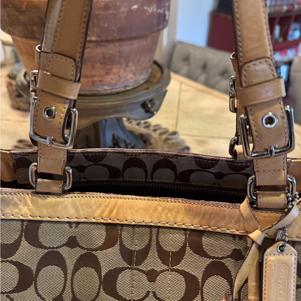 Coach Bundle! Brown and Tan Signature Canvas Tote, Wallet, Apple coin pouch! - Picture 9 of 14